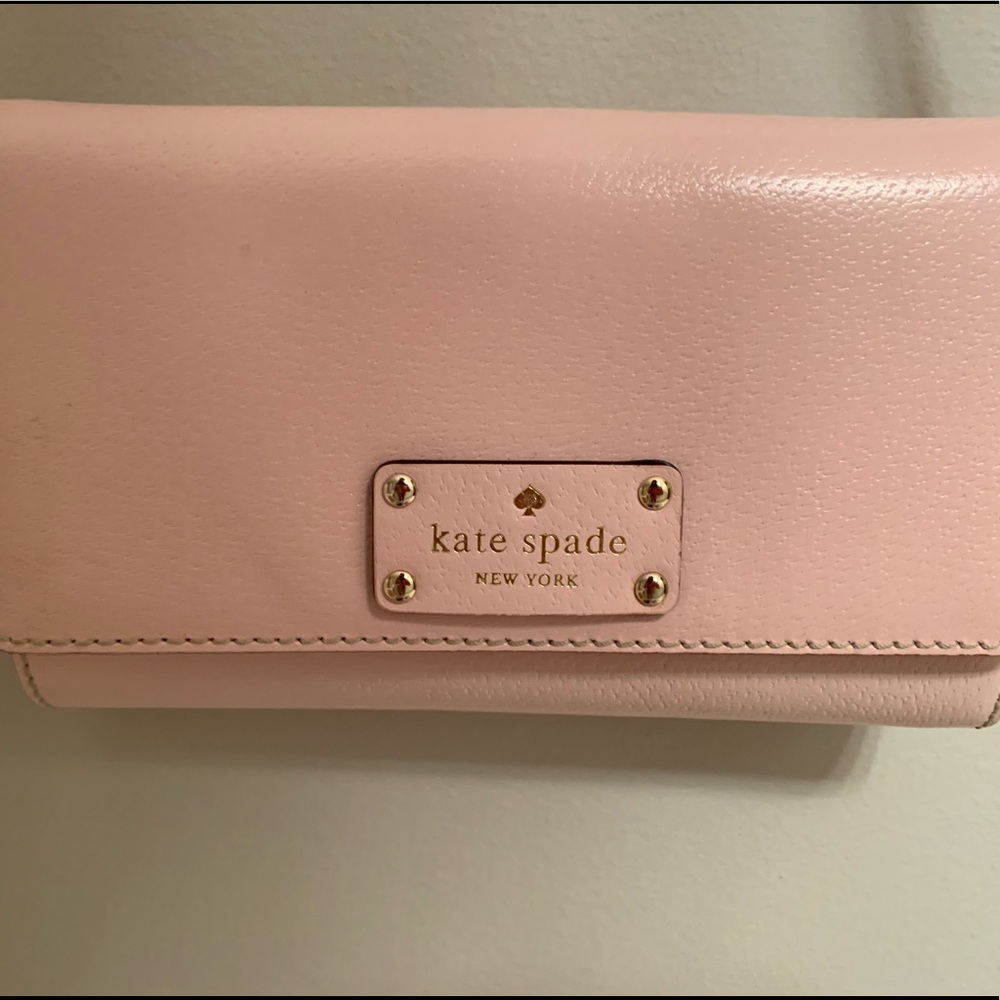 Light pink Kate Spade crossbody